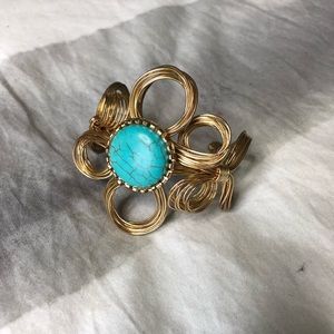 Lilly Pulitzer Jewelry - Lilly Pulitzer turquoise and gold cuff Lilly Pulitzer Jewelry - Lilly Pulitzer turquoise and gold cuff
